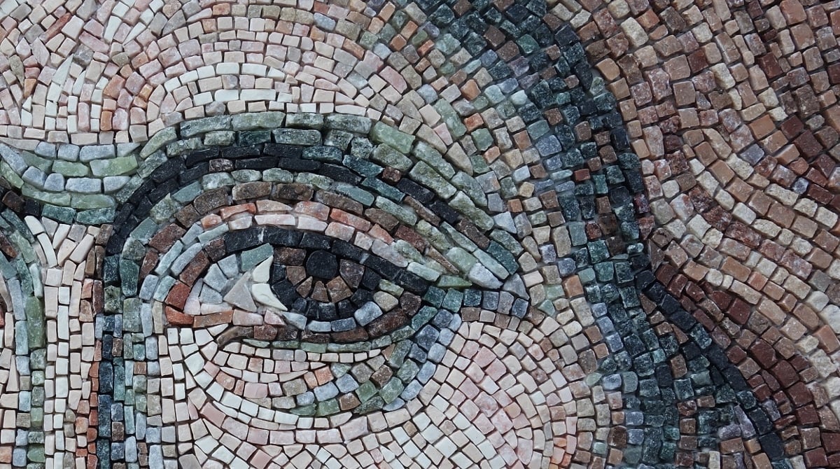 Mosaico: contemporaneità di una arte antica